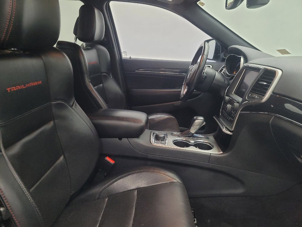 Used 2018 Jeep Grand Cherokee Trailhawk w/ Trailhawk Luxury Group AWD/4WD image 21