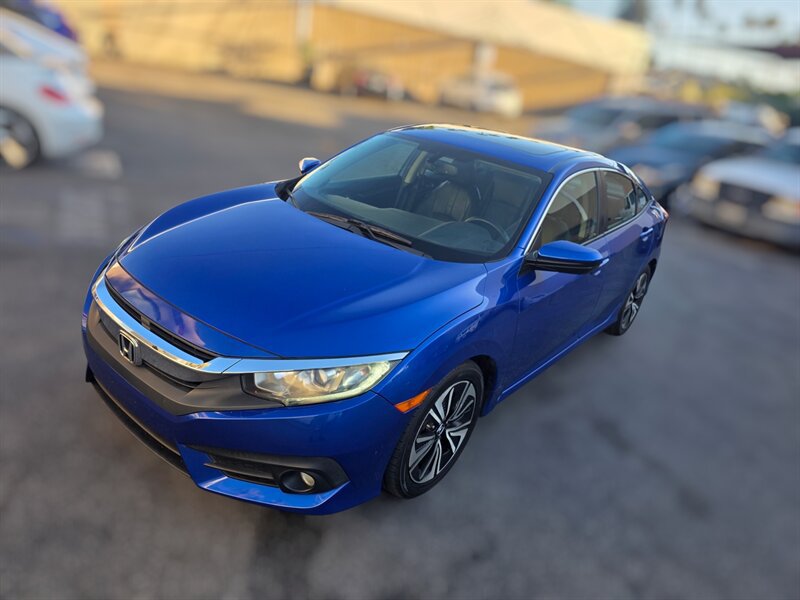 Used 2017 Honda Civic EX-L image 2