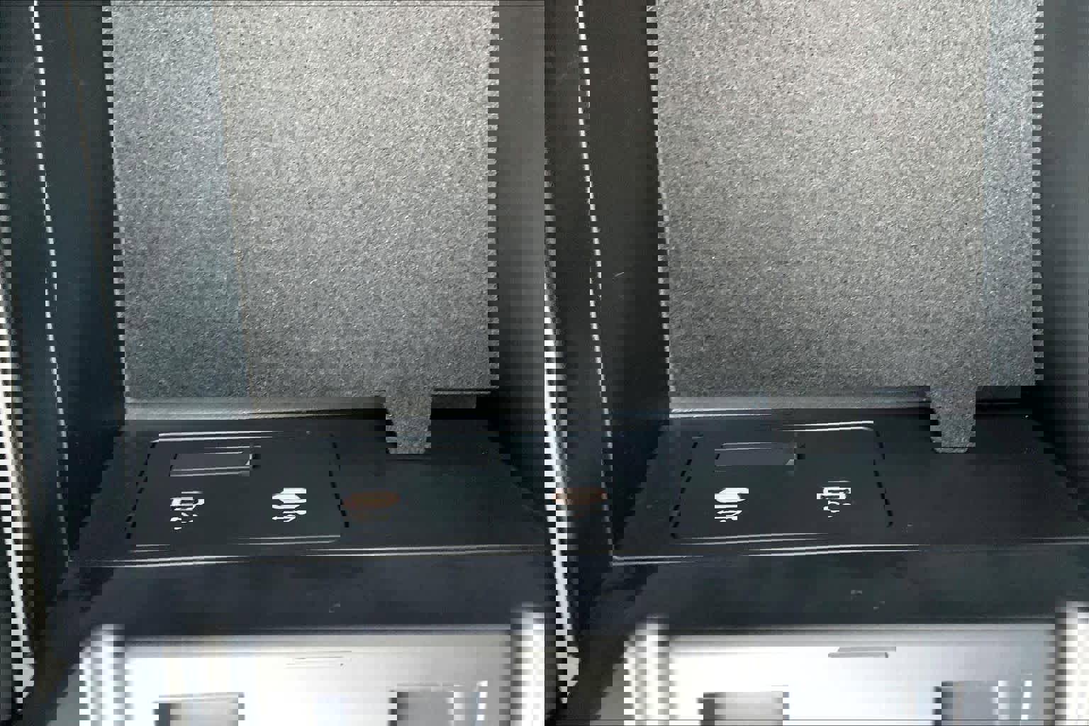 Used 2024 MAZDA CX-90 Plug-In Hybrid w/ Premium Plus image 36