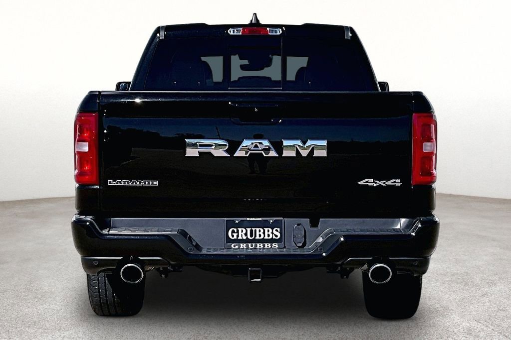 Used 2025 RAM 1500 Laramie w/ Laramie Southwest Edition AWD/4WD image 6