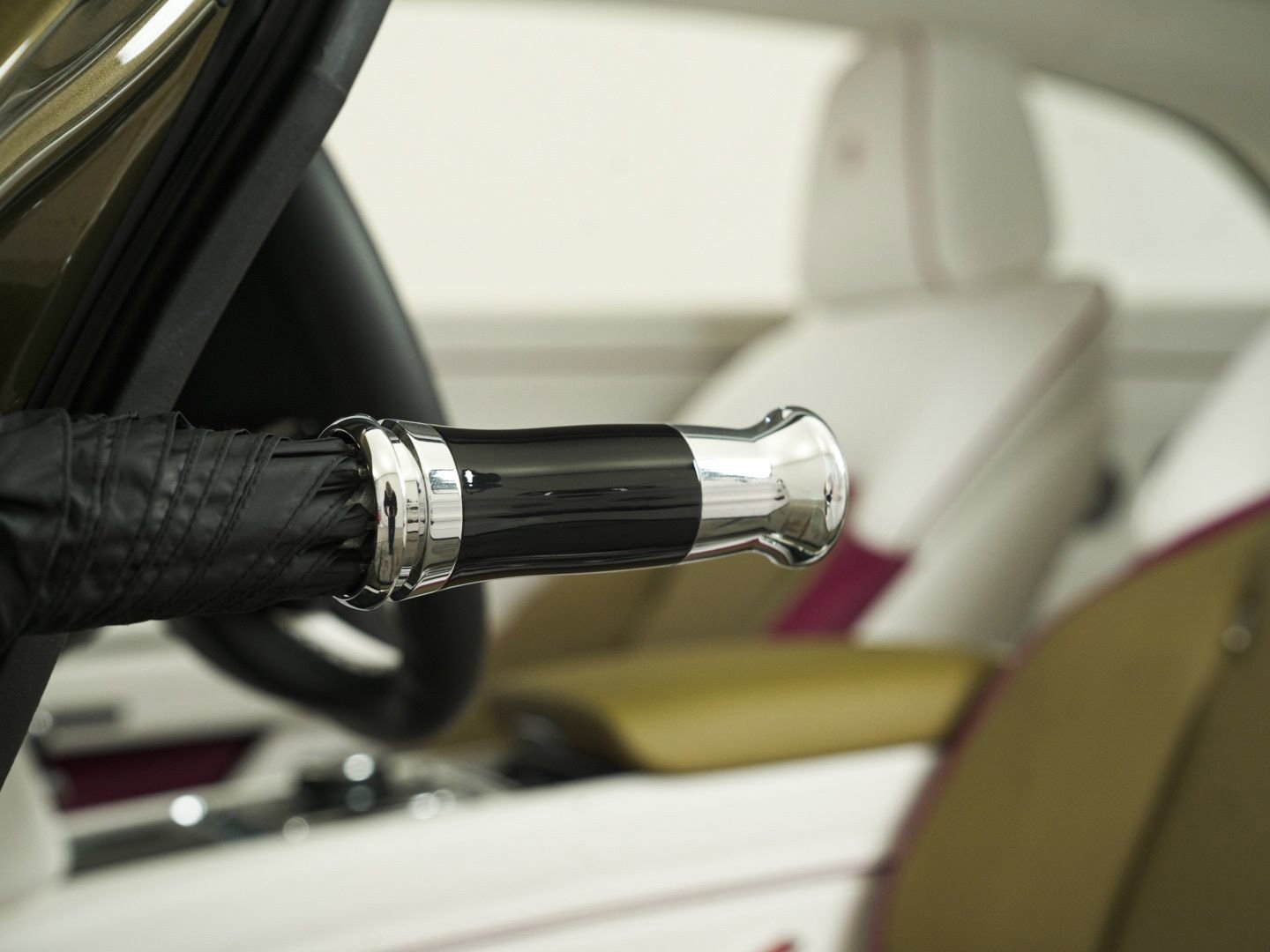 Certified 2024 Rolls-Royce Spectre w/ Spectre Launch Package image 60