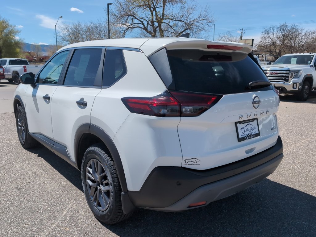 Used 2023 Nissan Rogue S AWD/4WD image 8