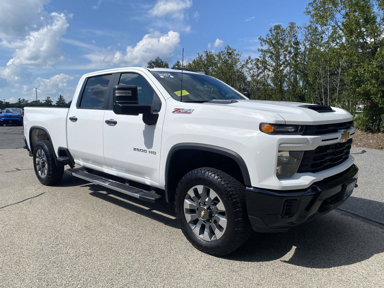 Certified 2024 Chevrolet Silverado 2500 Custom w/ Custom Value Package AWD/4WD image 3