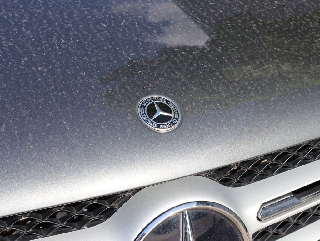 Certified 2021 Mercedes-Benz GLC 300 4MATIC image 2