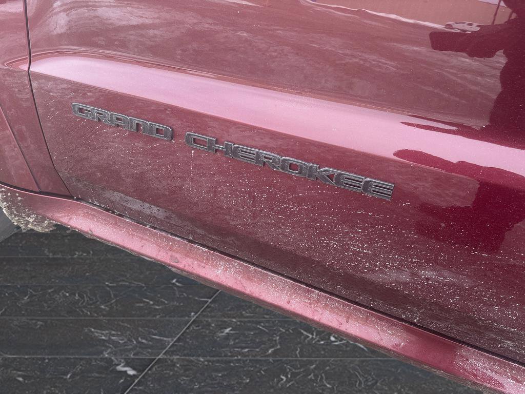 Used 2018 Jeep Grand Cherokee High Altitude image 34