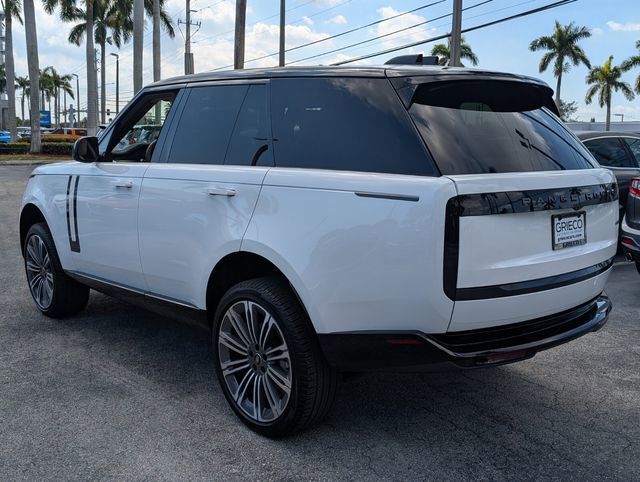 Used 2024 Land Rover Range Rover SE image 5