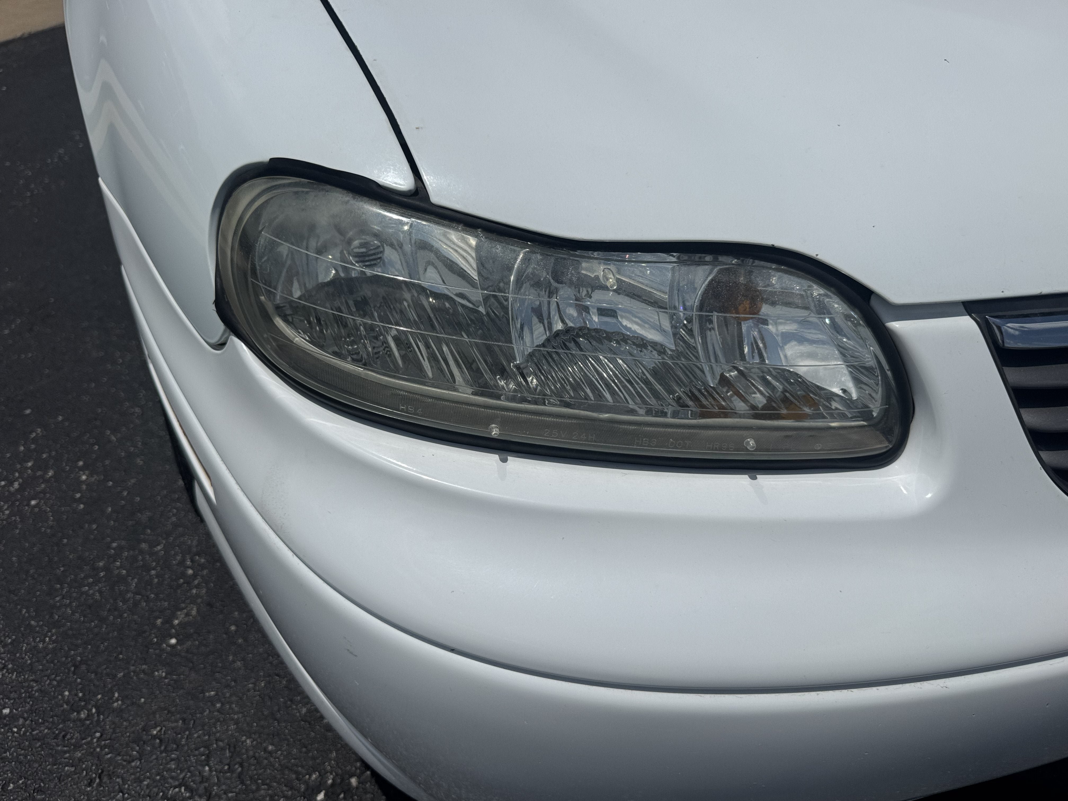 Used 1999 Chevrolet Malibu w/ Preferred Equipment Group 1 FWD image 8