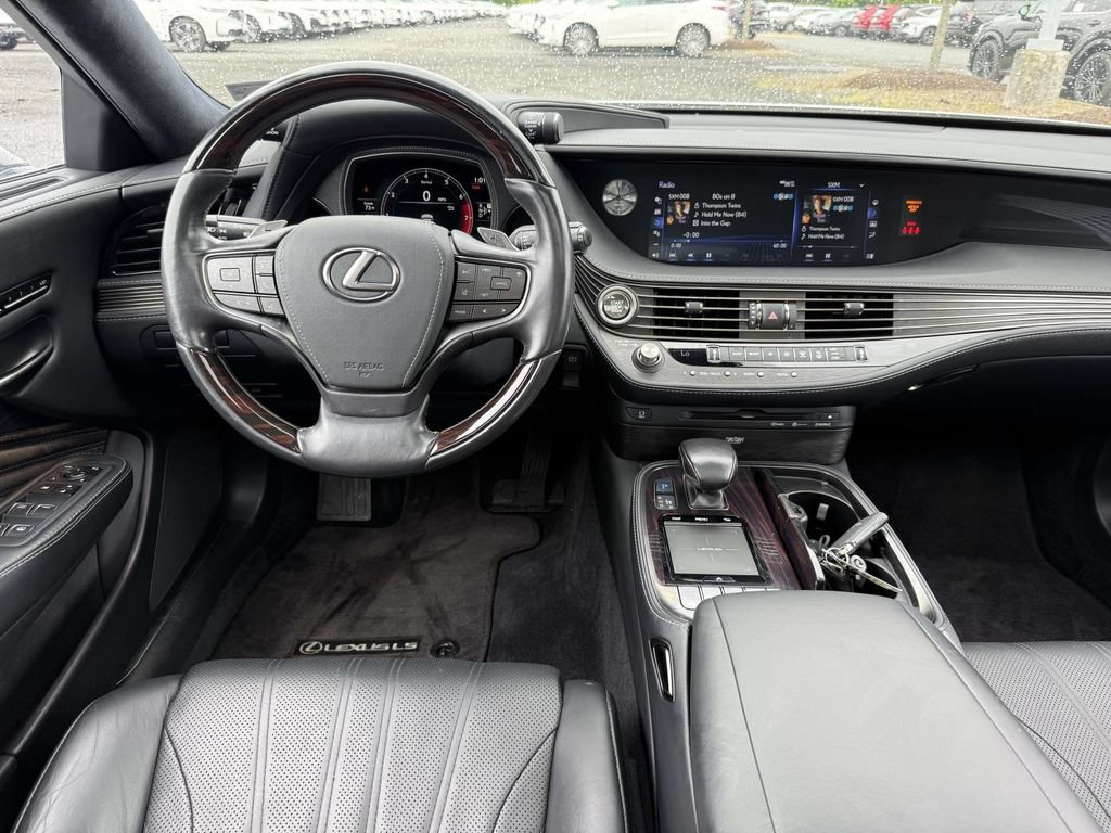 Used 2018 Lexus LS 500 AWD w/ Luxury Package image 8