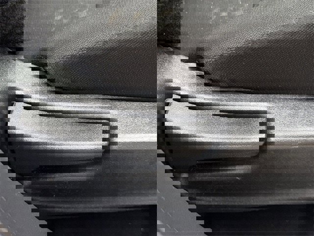 Used 2024 Nissan Kicks S image 28