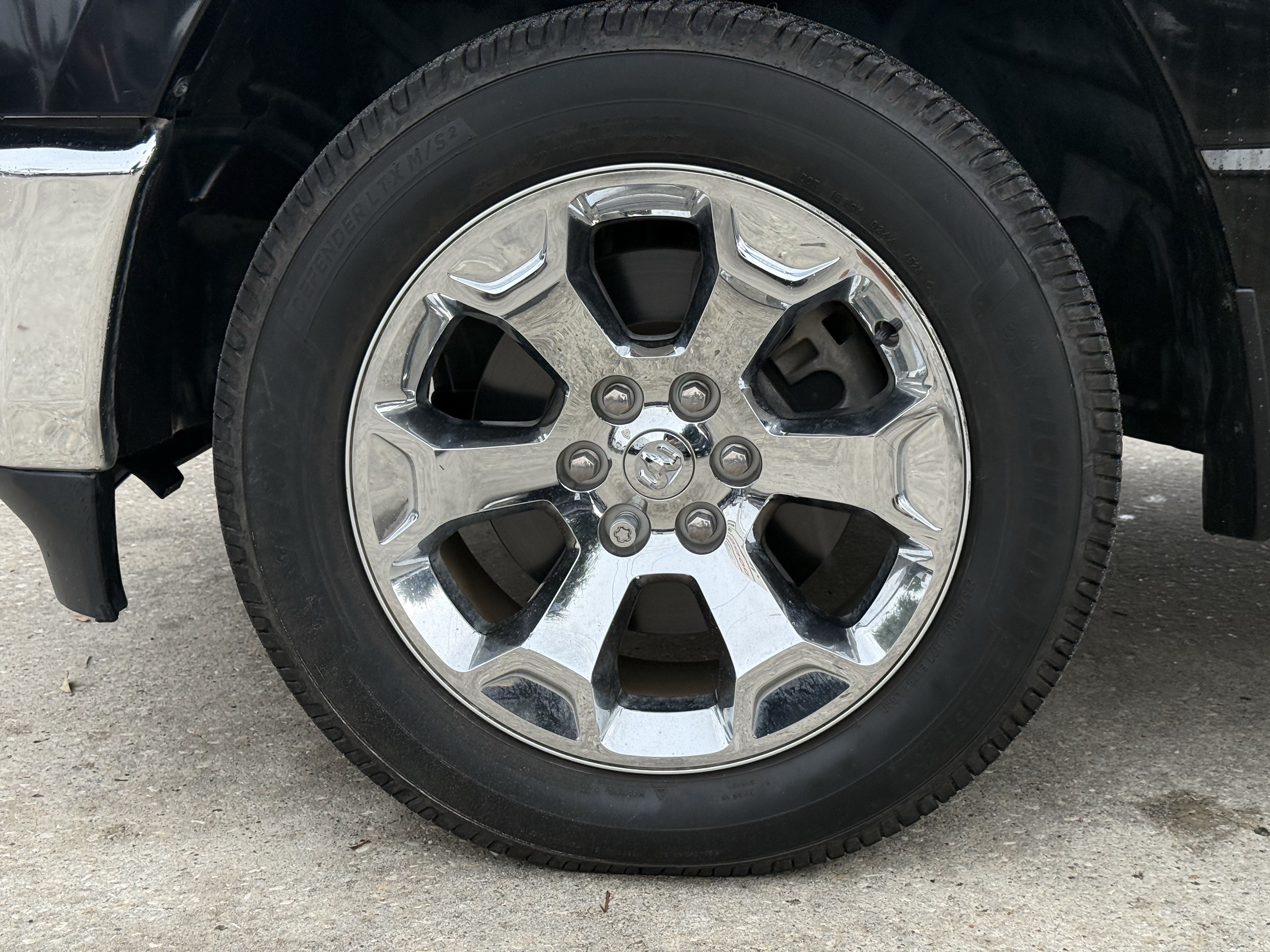 Used 2022 RAM 1500 Lone Star AWD/4WD image 11