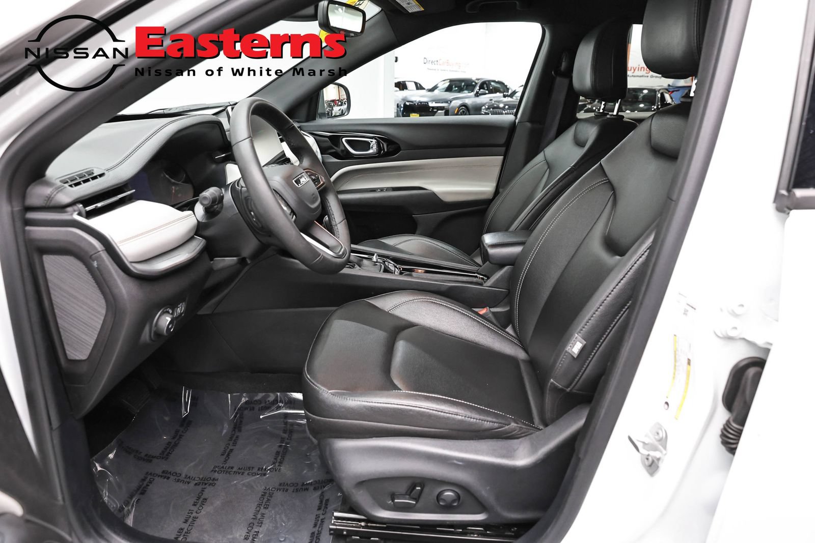 Used 2025 Jeep Compass Limited AWD/4WD image 14