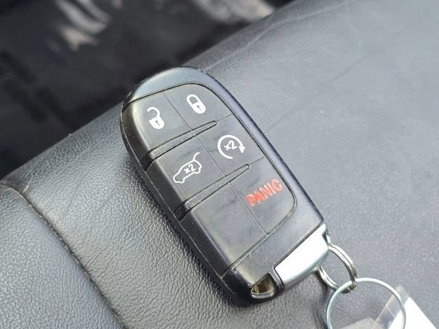 Used 2014 Jeep Grand Cherokee Limited AWD/4WD image 34