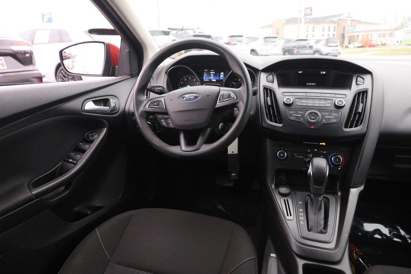 Used 2018 Ford Focus SE image 11