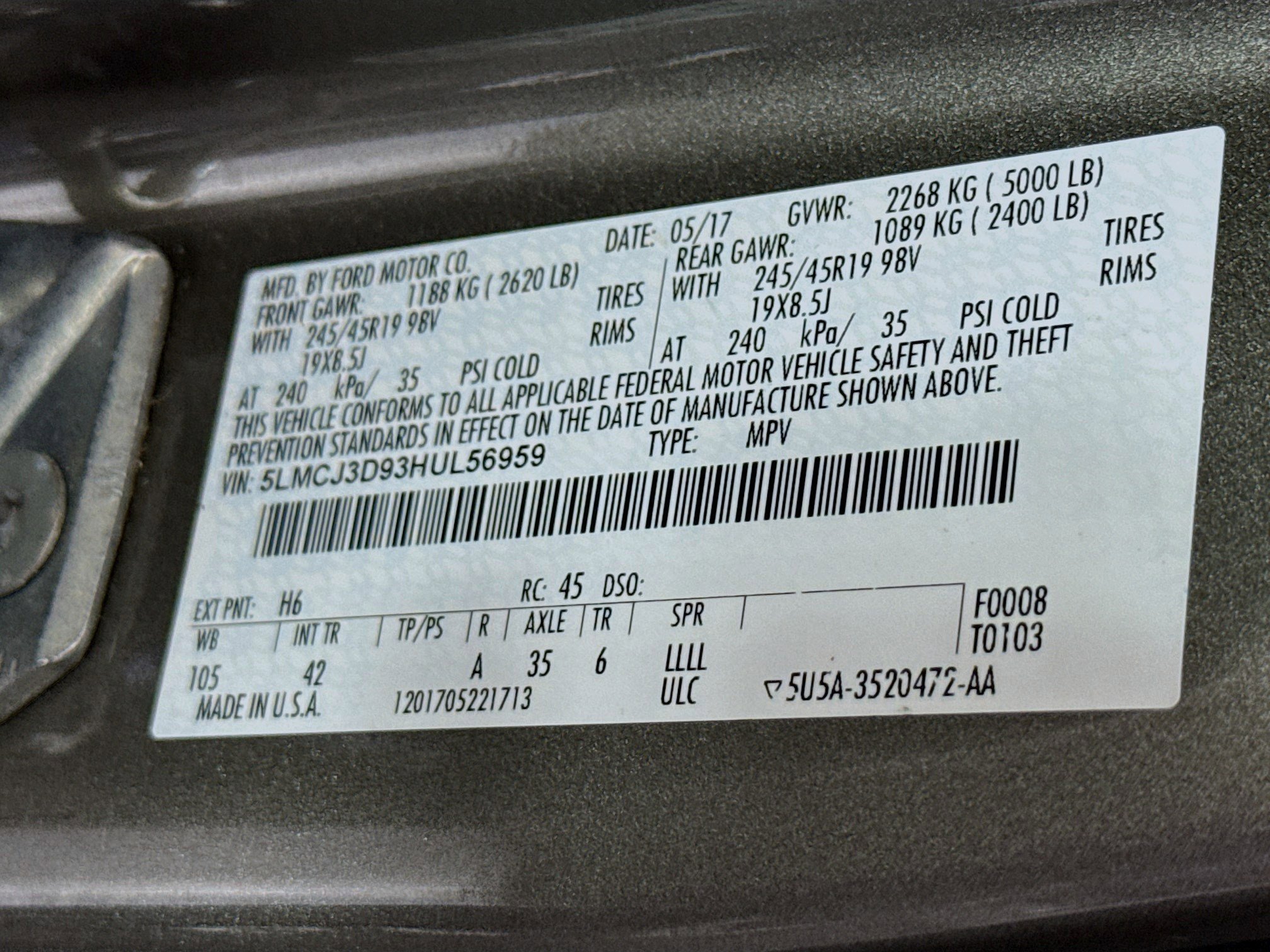 Used 2017 Lincoln MKC Reserve w/ Lincoln MKC Climate Package image 40