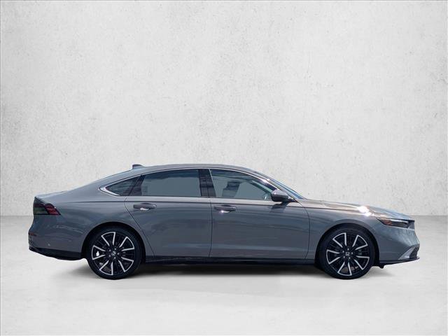 Used 2024 Honda Accord Touring image 4