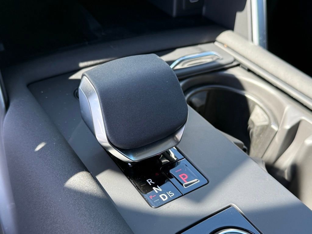 New 2025 Land Rover Discovery Dynamic SE AWD/4WD image 20