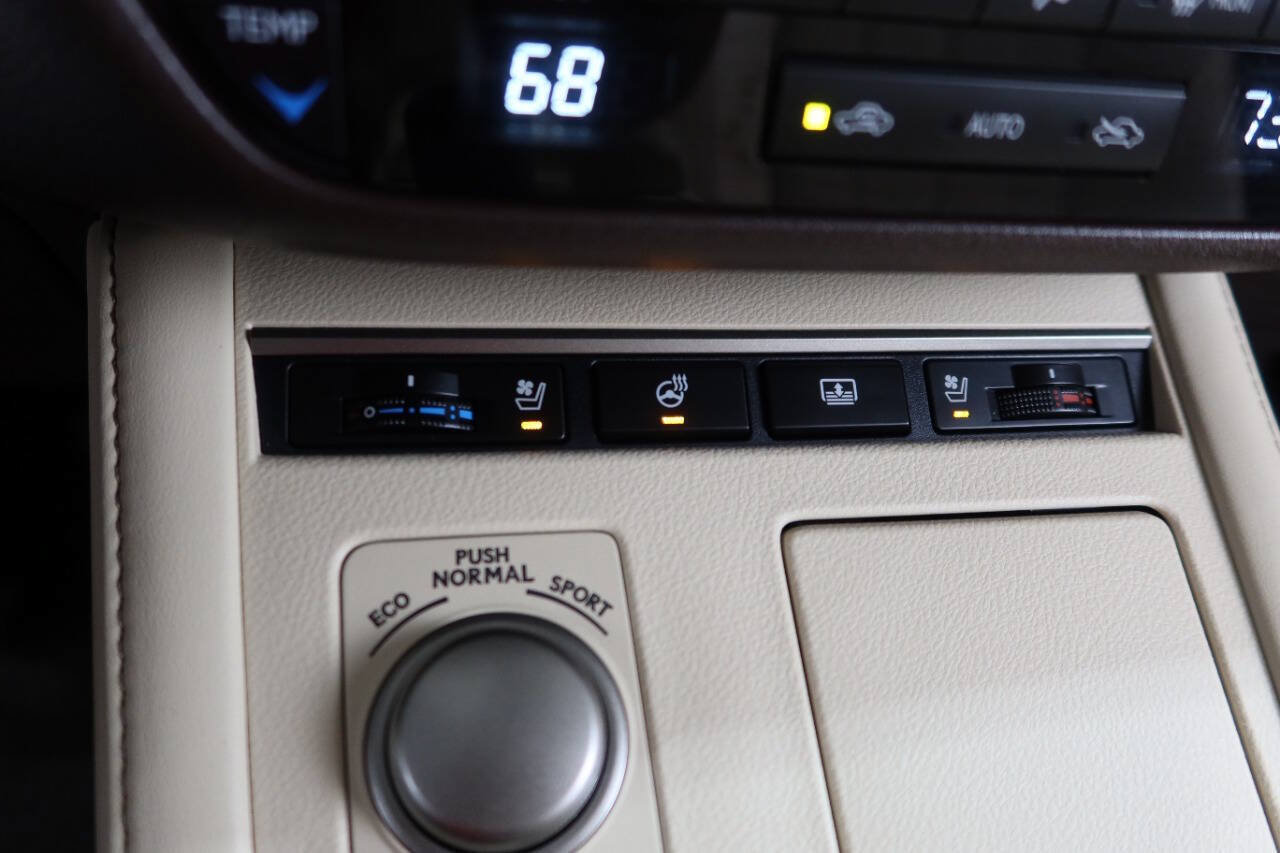 Used 2018 Lexus ES 350 w/ Luxury Package w/Wood Trim FWD image 24