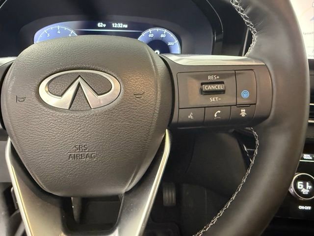 Used 2025 INFINITI QX60 Sensory w/ Vision Package AWD/4WD image 19