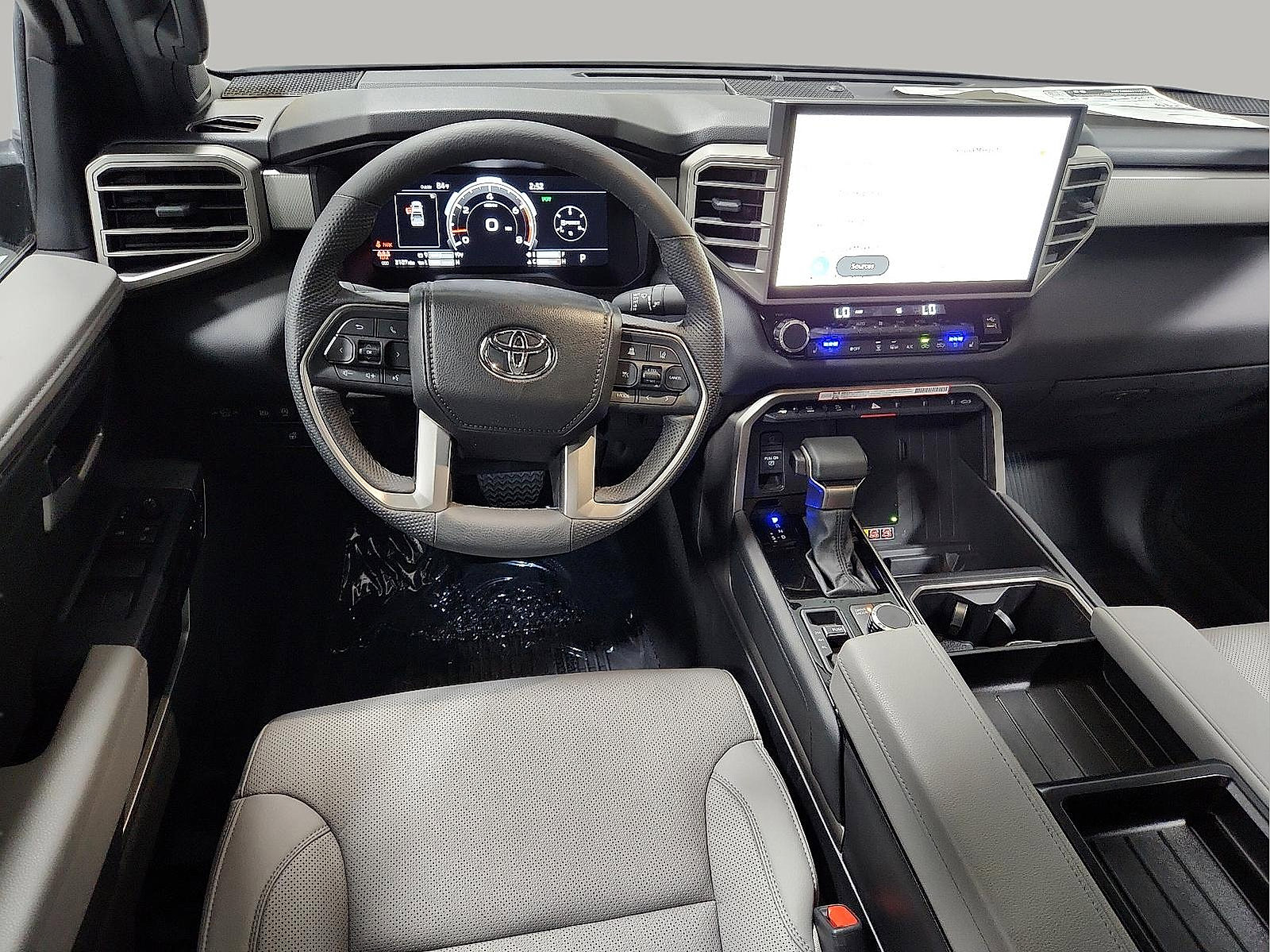 New 2025 Toyota Tundra Limited image 9