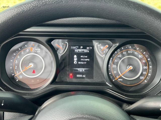 Used 2025 Jeep Gladiator Sport AWD/4WD image 31