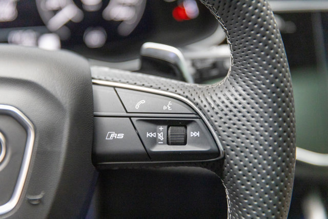 Used 2025 Audi RS Q8 performance image 71