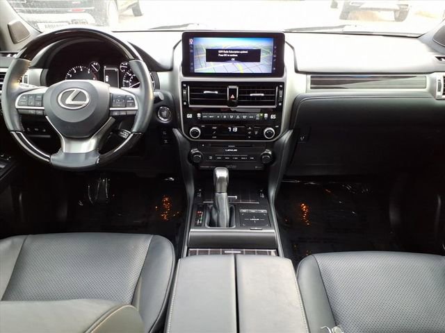 Used 2023 Lexus GX 460 Luxury w/ Sport Design Package image 20