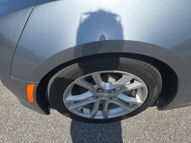 Used 2021 Chevrolet Camaro LS RWD image 6