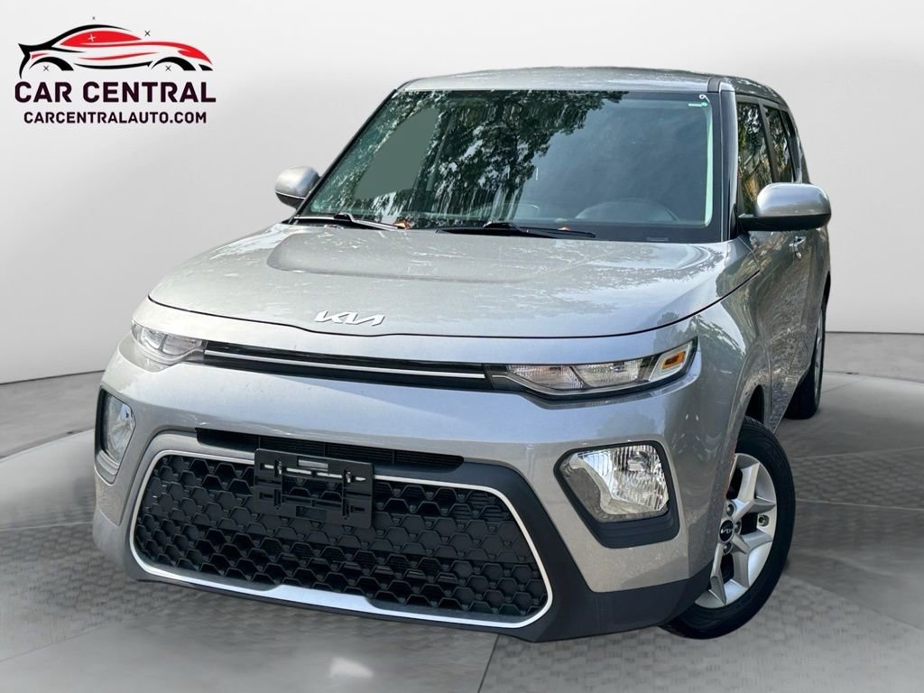 Used 2022 Kia Soul LX w/ Technology Package