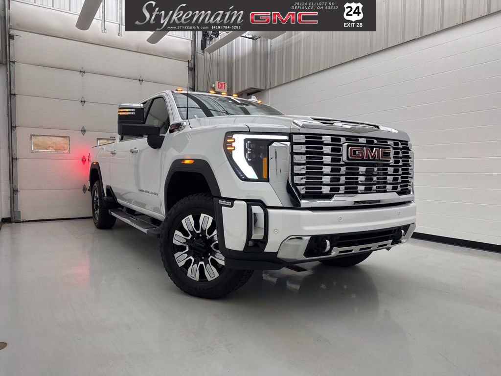 New 2026 GMC Sierra 2500 Denali w/ Denali Reserve Package