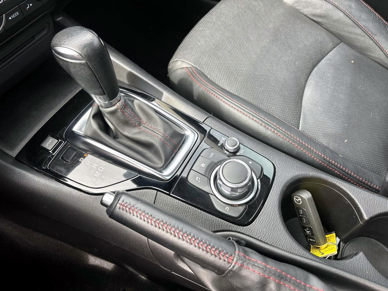 Used 2014 MAZDA MAZDA3 s Grand Touring w/ Technology Package image 24