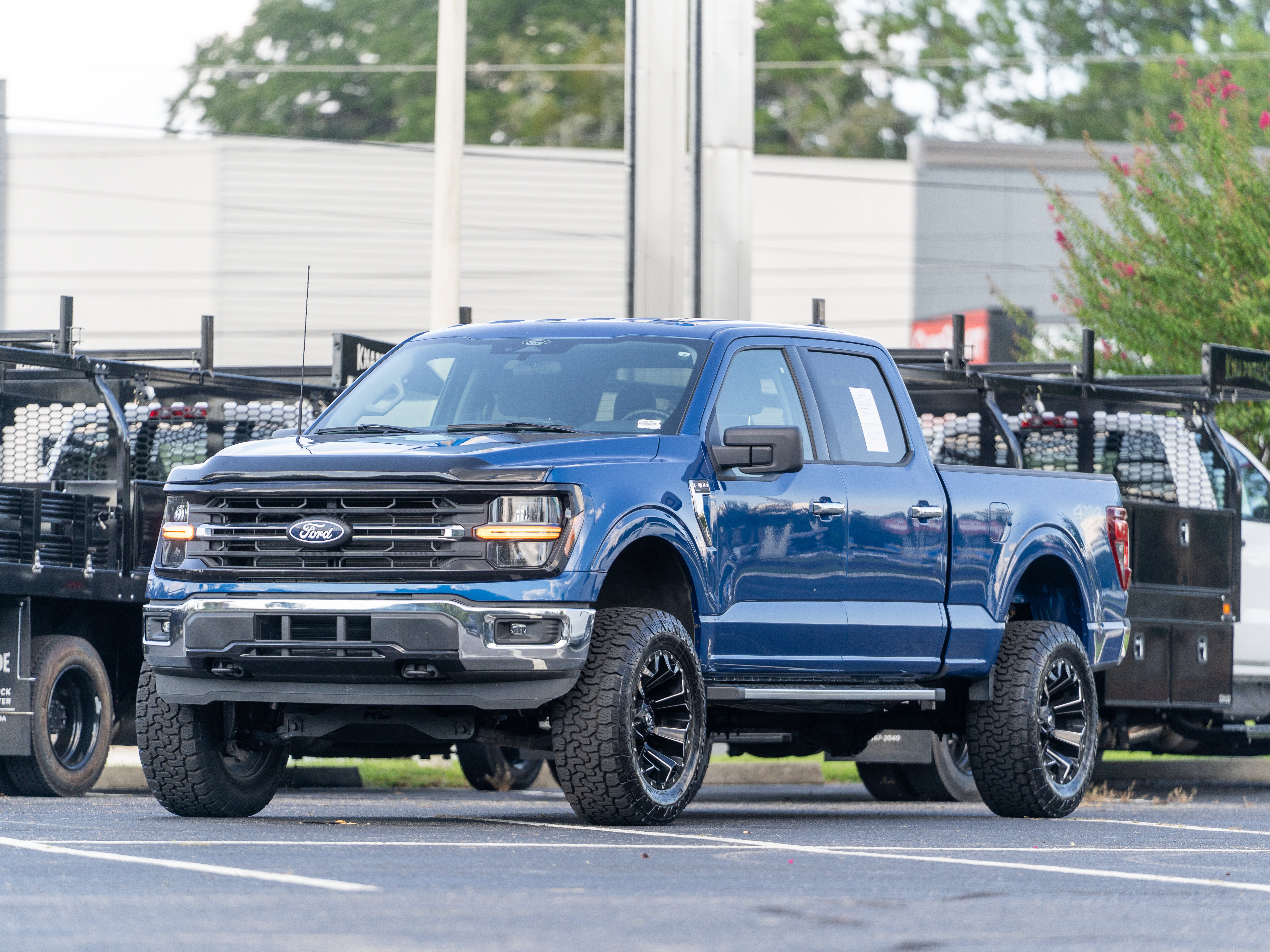 Used 2025 Ford F150 XLT w/ Equipment Group 301A Standard AWD/4WD image 35