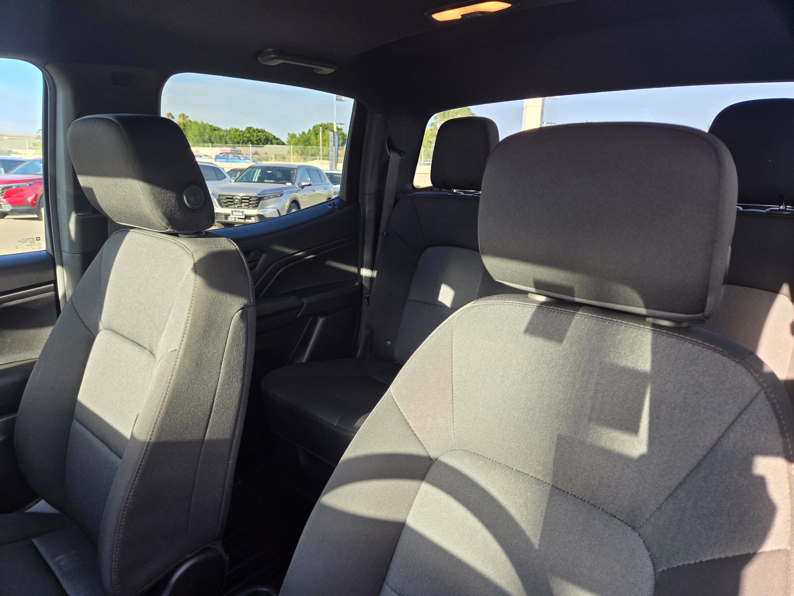 Used 2023 Chevrolet Colorado W/T RWD image 14