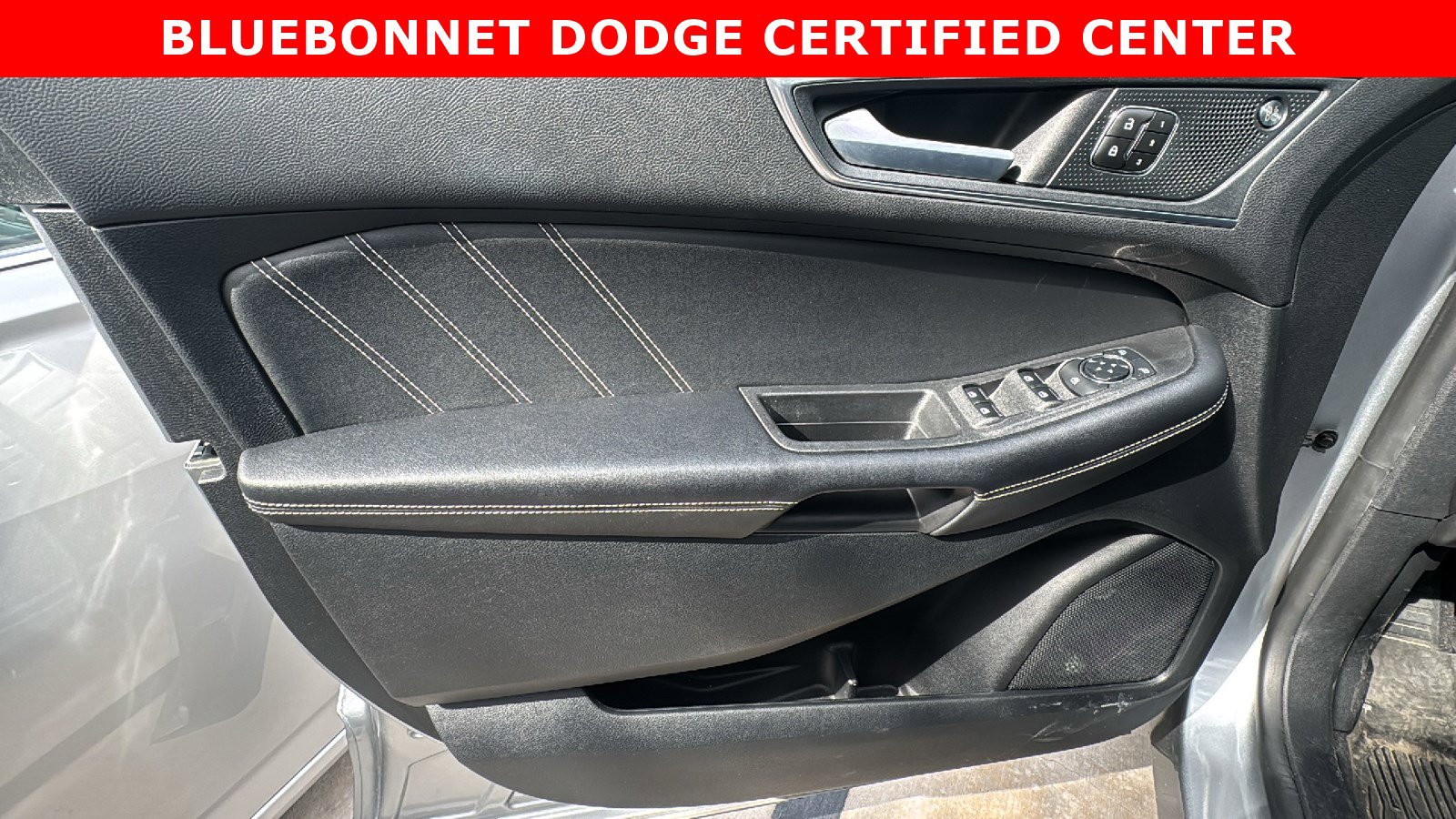 Used 2023 Ford Edge ST AWD/4WD image 18