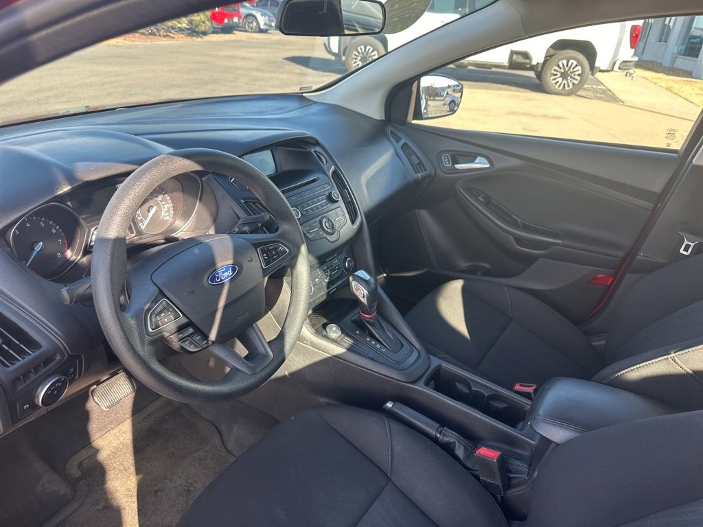 Used 2015 Ford Focus SE image 15