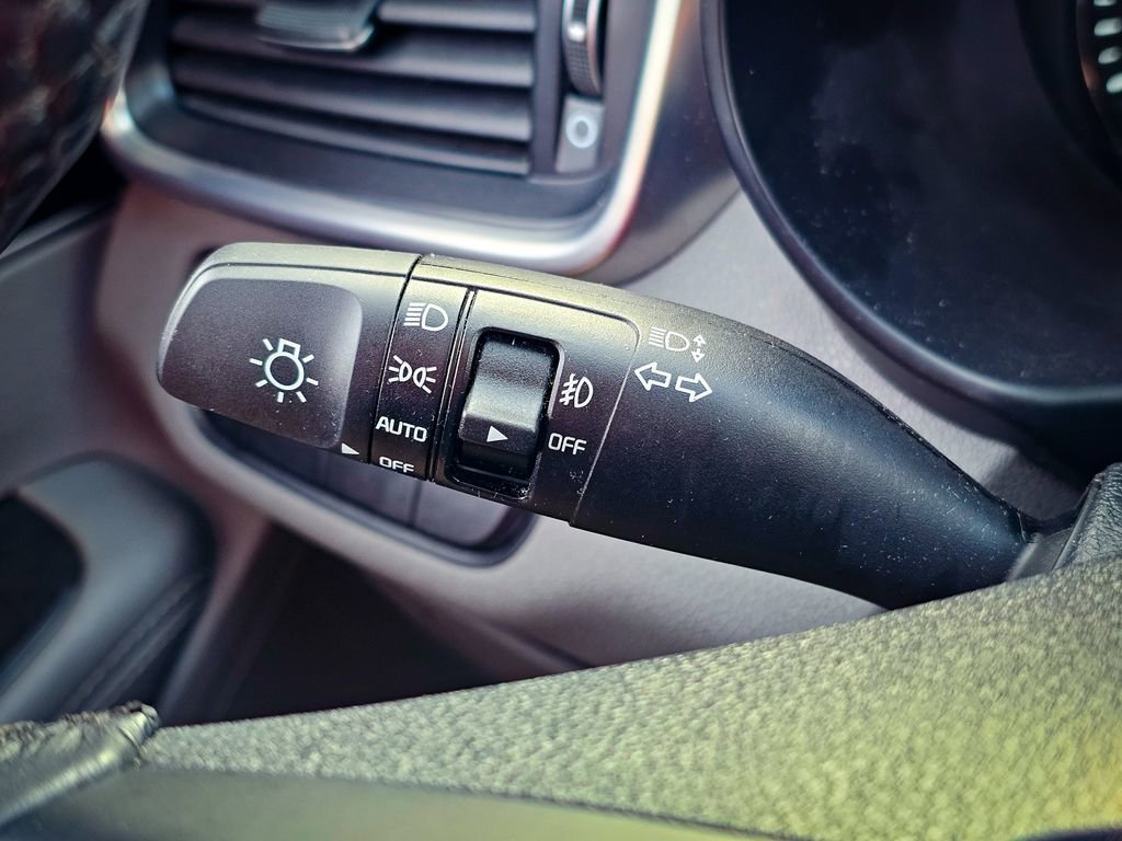 Used 2016 Kia Sorento EX image 19