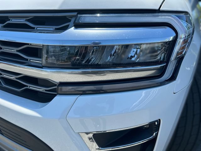 Certified 2023 Ford Expedition Max Platinum AWD/4WD image 9