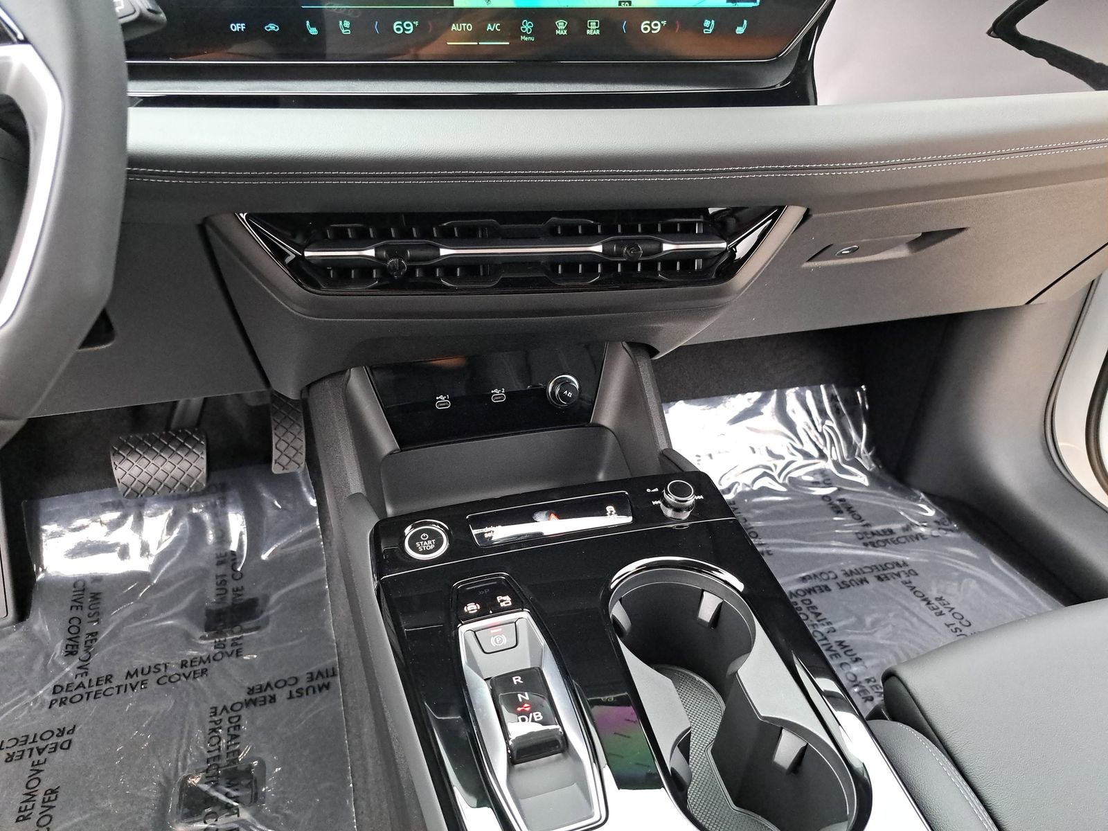 New 2025 Audi Q6 e-tron Premium Plus AWD/4WD image 22