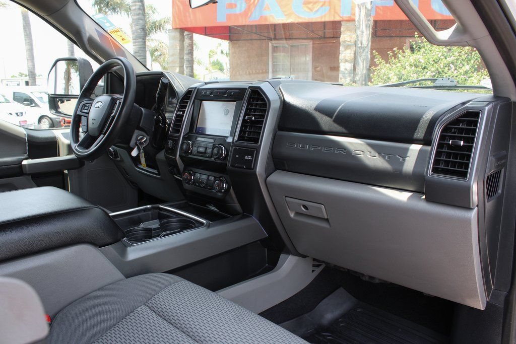 Used 2020 Ford F250 XLT w/ XLT Value Package AWD/4WD image 33