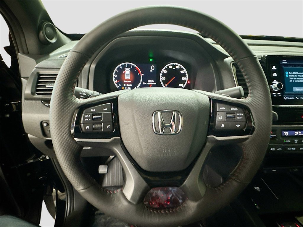 New 2025 Honda Ridgeline Black Edition image 9