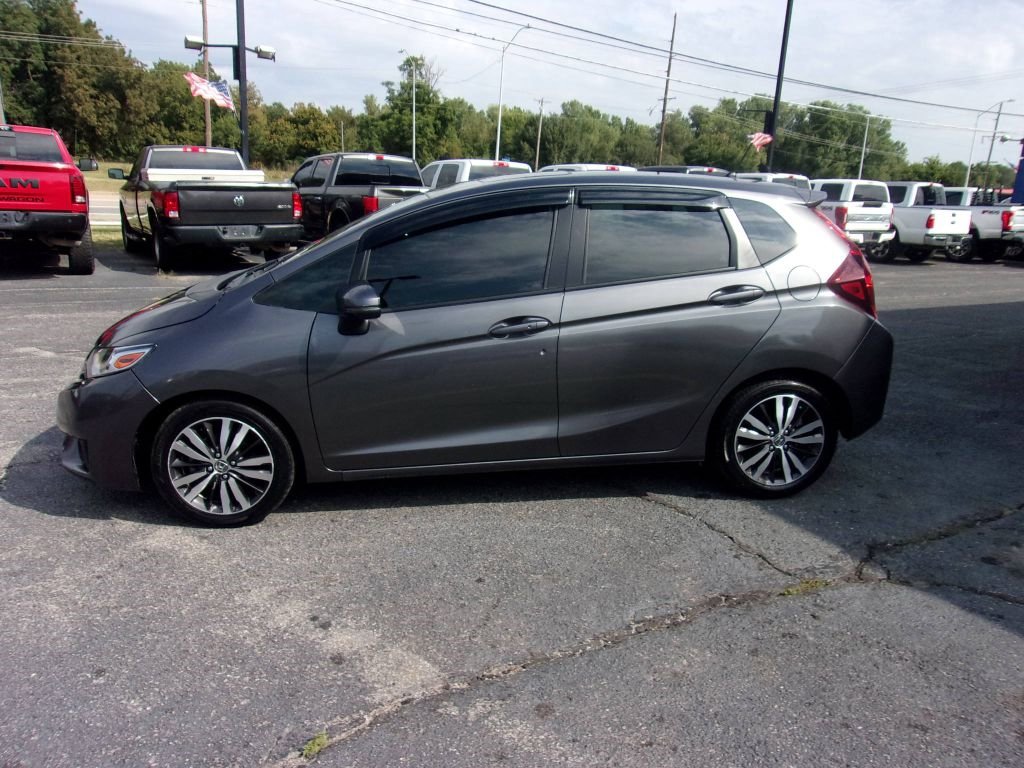 Used 2017 Honda Fit EX image 2