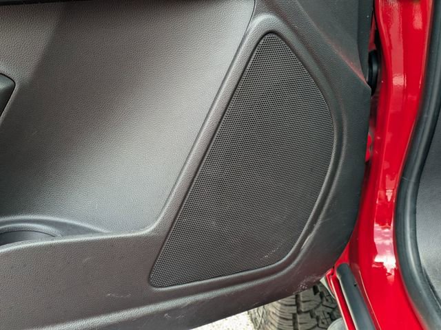 Used 2018 Chevrolet Colorado Z71 AWD/4WD image 11