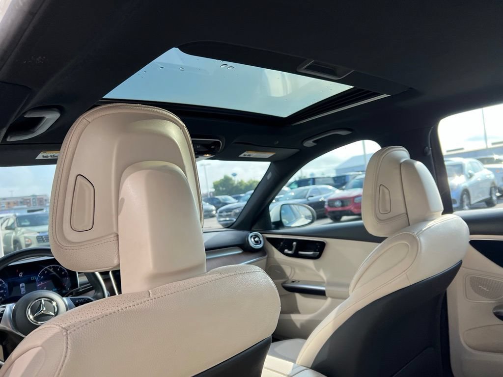 Used 2022 Mercedes-Benz C 300 4MATIC Sedan image 26