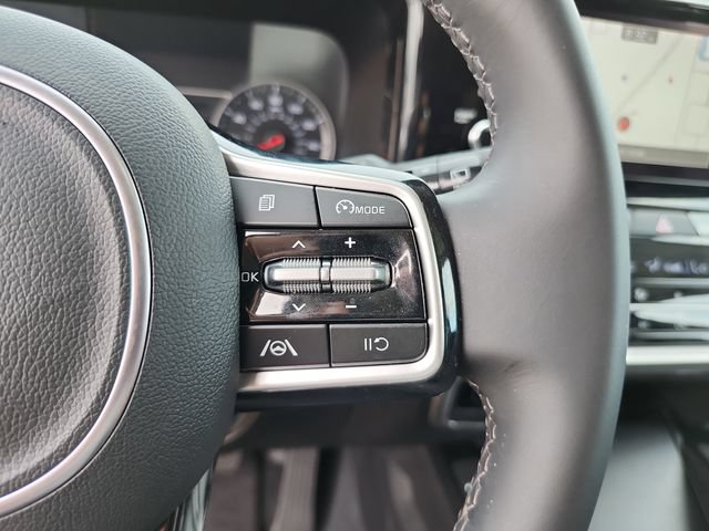 Certified 2023 Kia Sorento S w/ Panoramic Sunroof Package FWD image 22