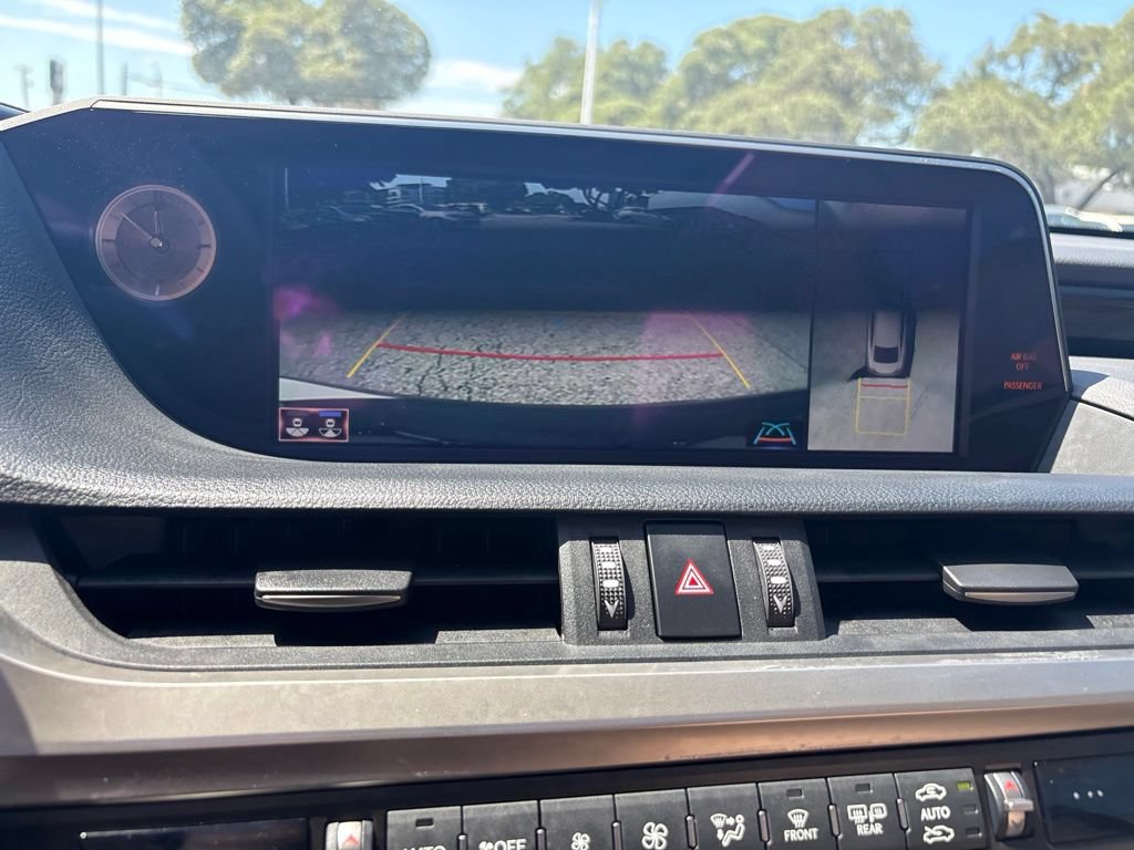 Certified 2021 Lexus ES 350 Ultra Luxury w/ Accessory Package 2 FWD image 15