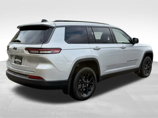 New 2026 Jeep Grand Cherokee L 4WD image 7