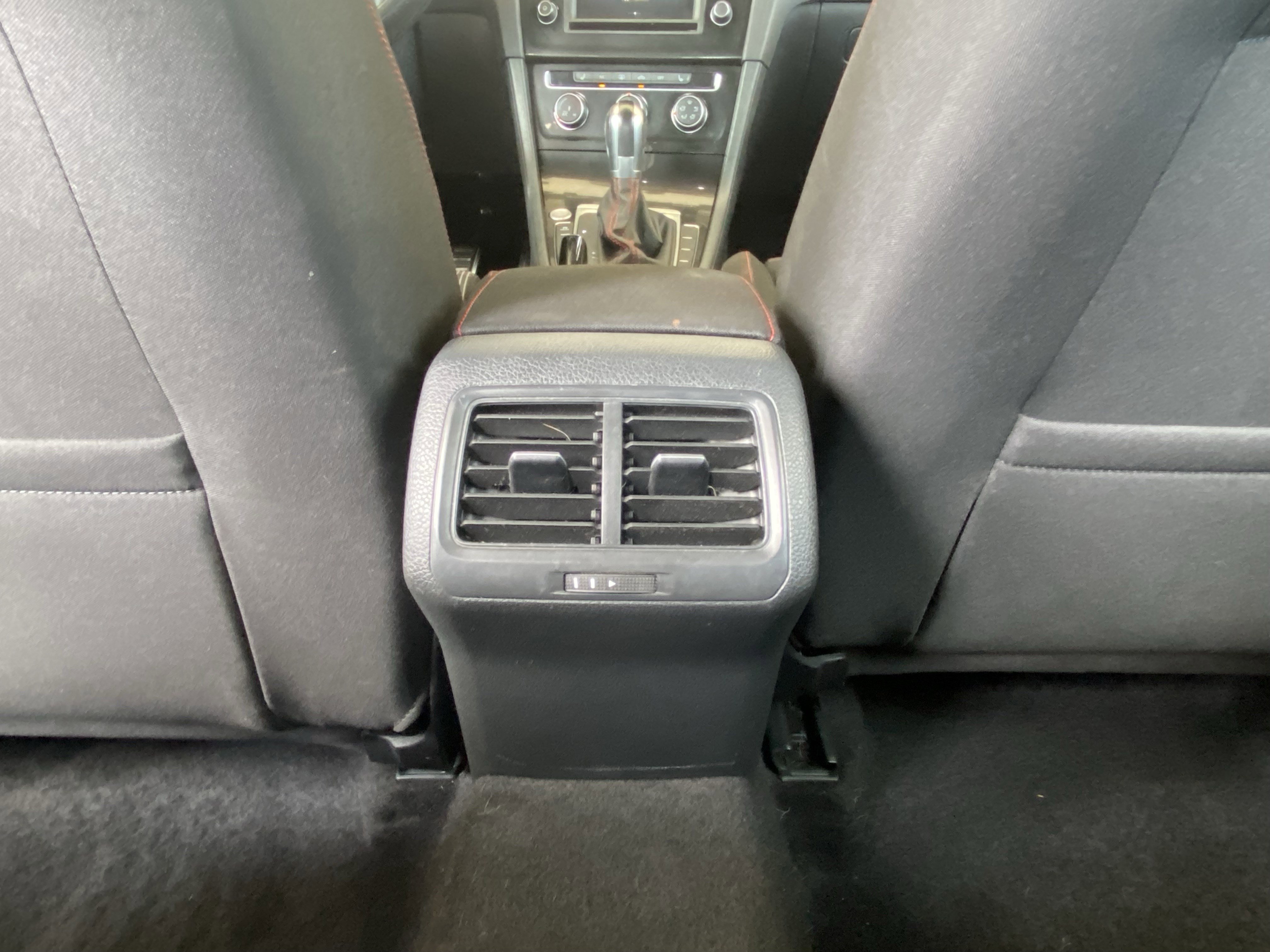 Used 2017 Volkswagen GTI Sport image 29