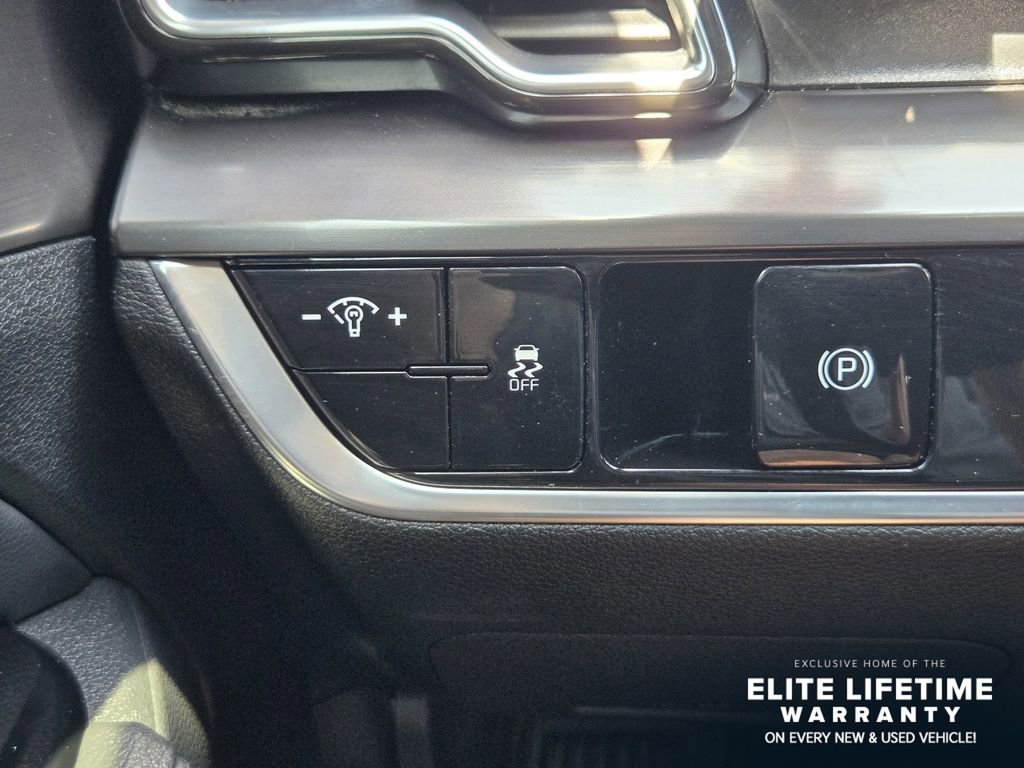 Certified 2024 Kia Sportage EX FWD image 22