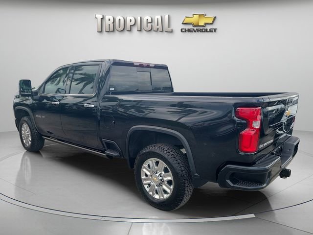 Used 2023 Chevrolet Silverado 2500 High Country w/ Z71 Off-Road Package image 3
