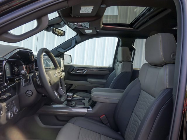 New 2026 Chevrolet Silverado 1500 ZR2 image 19