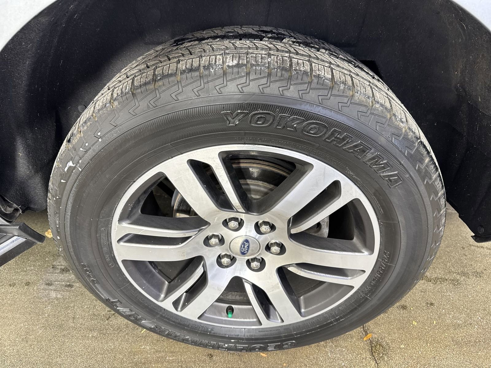 Used 2022 Ford Expedition Max Limited image 5